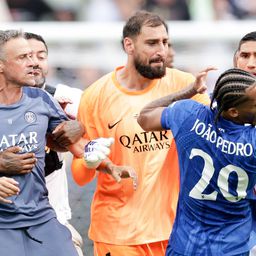 Luis Enrique, miután meglökte a Chelsea játékosát: Nem volt a legjobb döntés – videóval