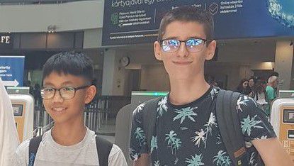 Még a repülőtéren az indulás előtt: Giang Tran Nam és Kolimar Kristóf  (Fotó: Instagram)