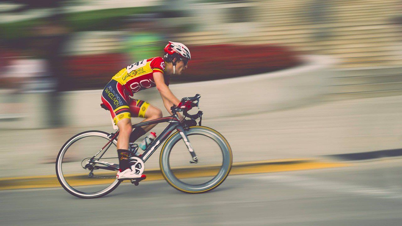 90 versenyző vesz részt az ifjúsági kerékpáros világkupaversenyen Nyíregyházán