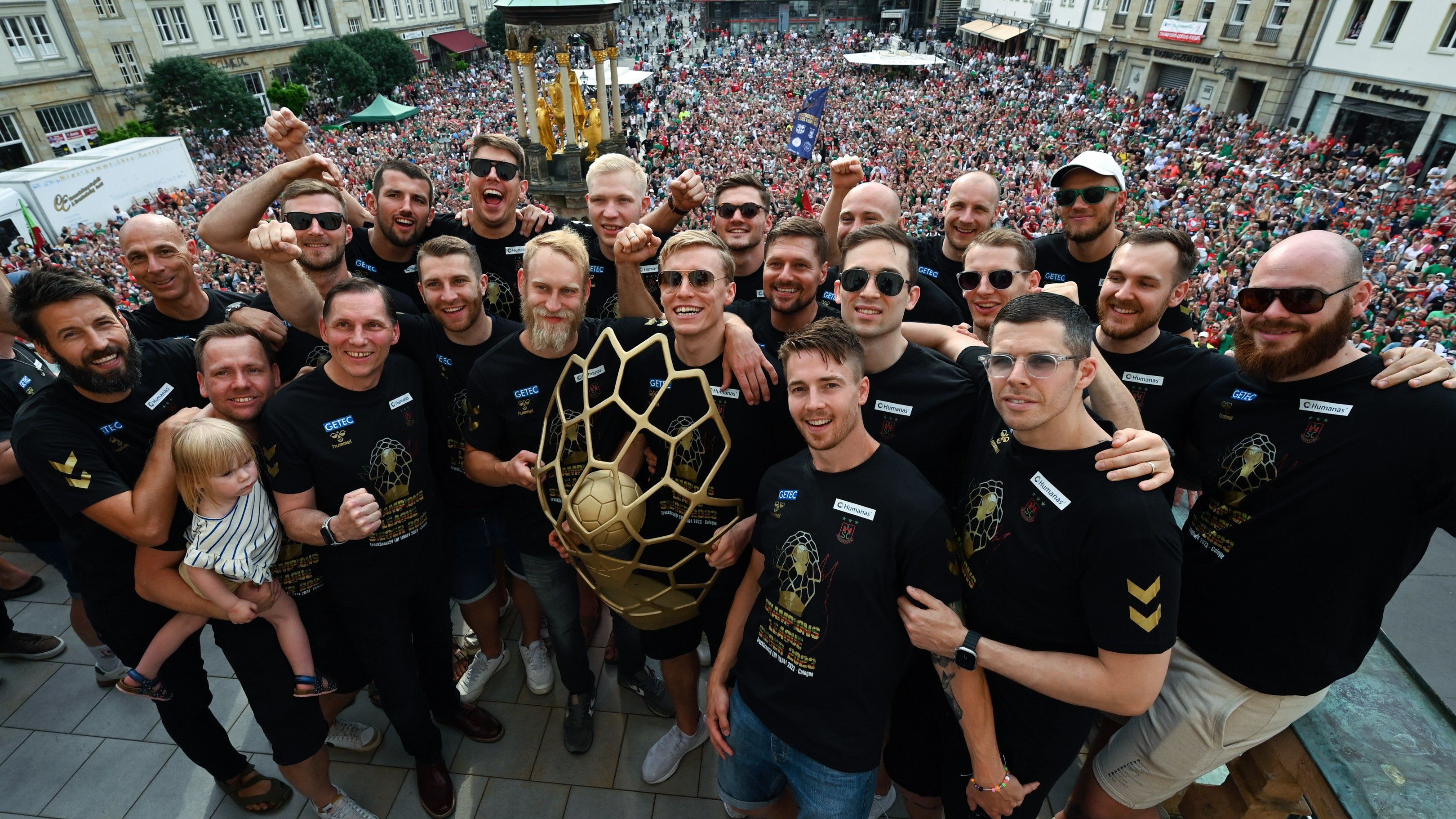 A BL-győztes ellen kezd a Veszprém a nemzetközi kupában – csütörtöki sportműsor
