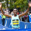 Eltiltották a Boston Marathon tavalyi győztesét