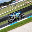 VIDEÓ - Kenguru szaladt be a pályára a MotoGP szabadedzésére