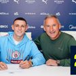 Foden új szerződést írt alá a Manchester Cityvel