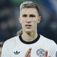 Nico Schlottterbeck hosszabbít vagy átigazol?