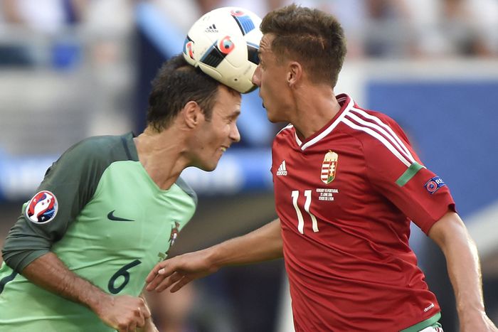 Németh Krisztián mesélhetne arról, milyen érzés volt a 2016-os Eb-n döntetlent játszani Portugáliával (Fotó: MTI/Illyés Tibor)
