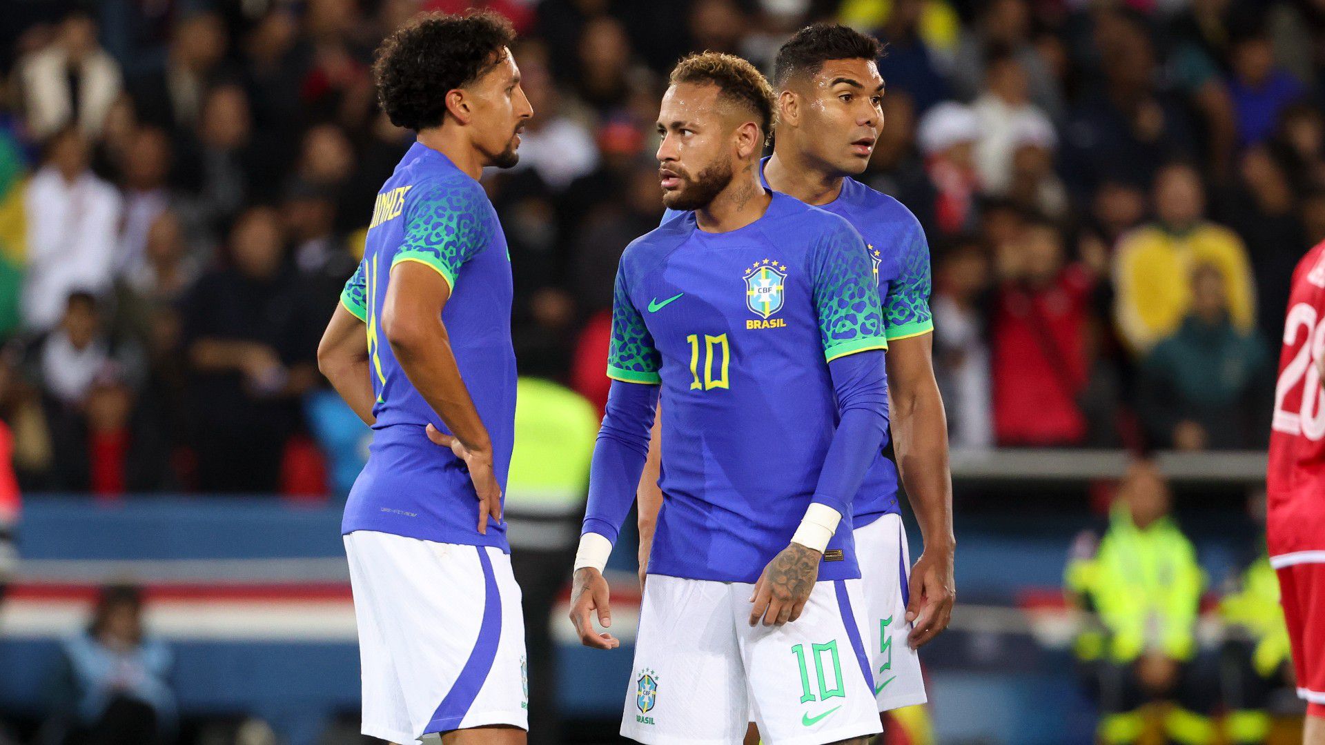Neymar és Marquinhos késve érkezett a vb-re készülő brazil válogatott edzőtáborába