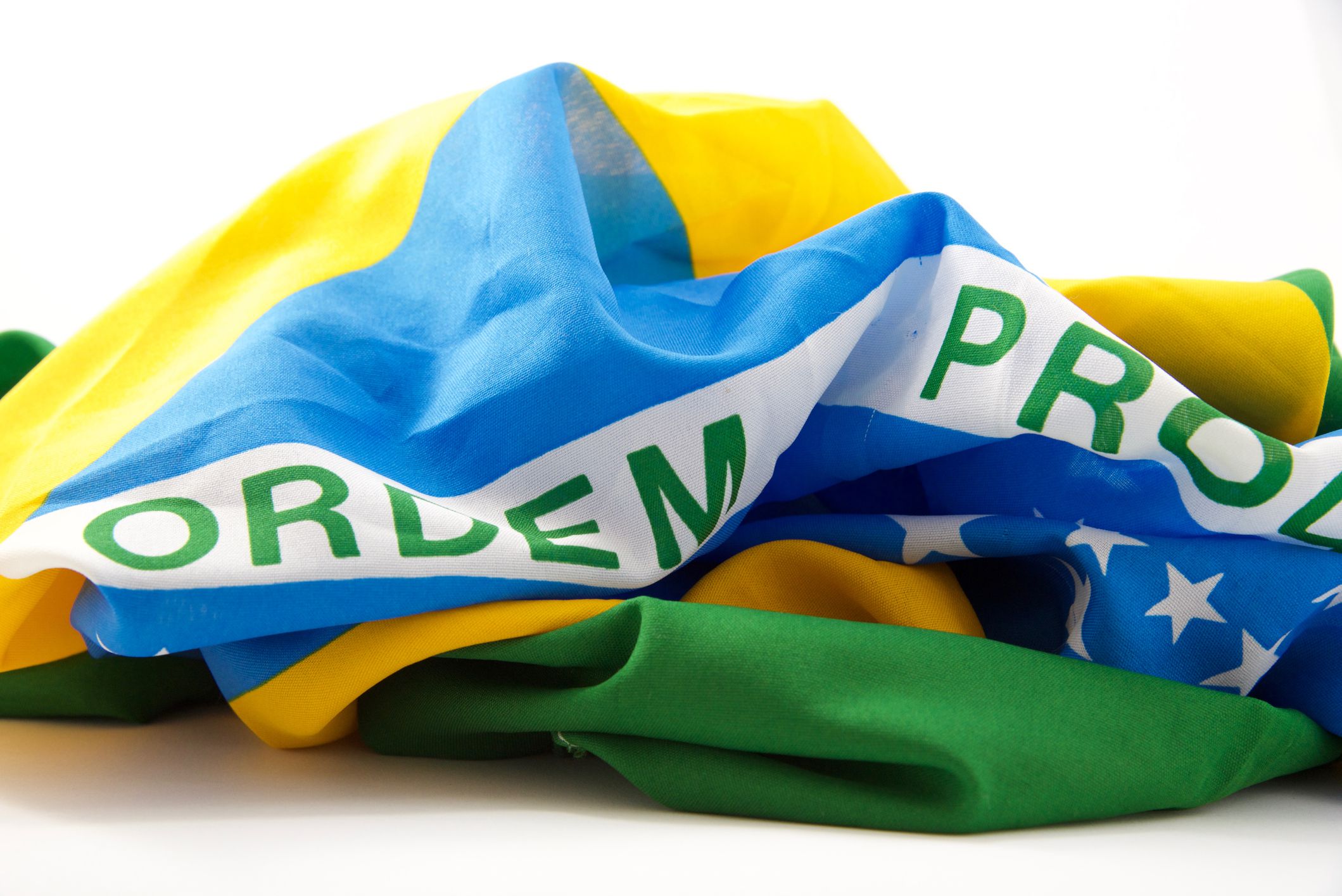 Brazília esélyei; a Liu testvérek nyilatkozata; Sallai Roland menedzserváltása – déli hírösszefoglaló