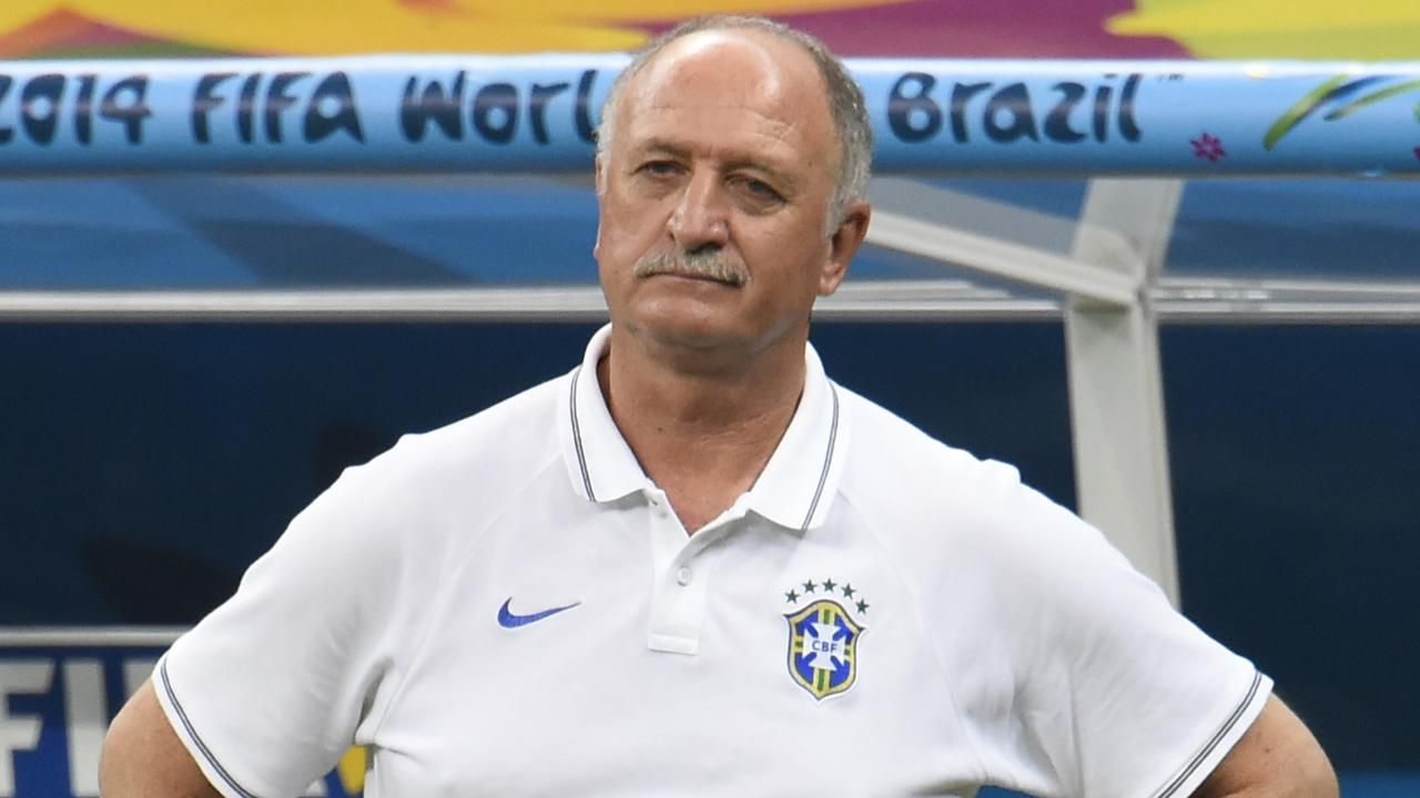 Scolari kétszer, 2001-2002, valamint 2012-2014 között volt a brazil válogatott szövetségi kapitánya.