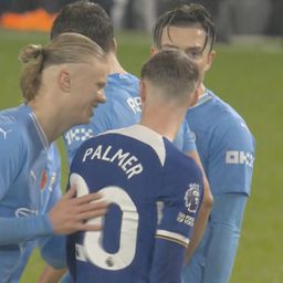 A Chelsea-játékos belehallgatott a City megbeszélésébe, Haaland ellökte – videóval