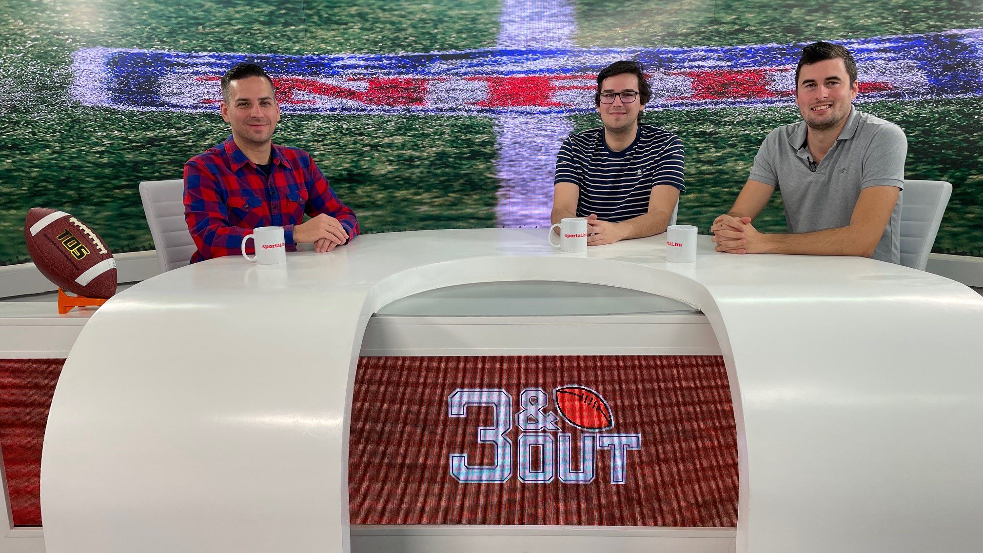 A Sportál Tv stúdiójában: Cselleng Ádám, Kerek István és Katona Dániel