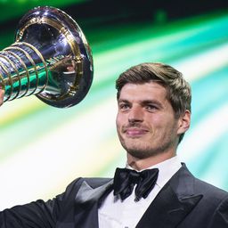 Verstappen Ruandában vette a világbajnoki trófeát, Micheliszt és Kisst is díjazták