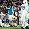 Az NFL rájátszása történetének harmadik legnagyobb fordításával jutott tovább a Jacksonville