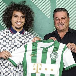 A Ferencvárosnál folytatja a visszalépő török klub középpályása – hivatalos