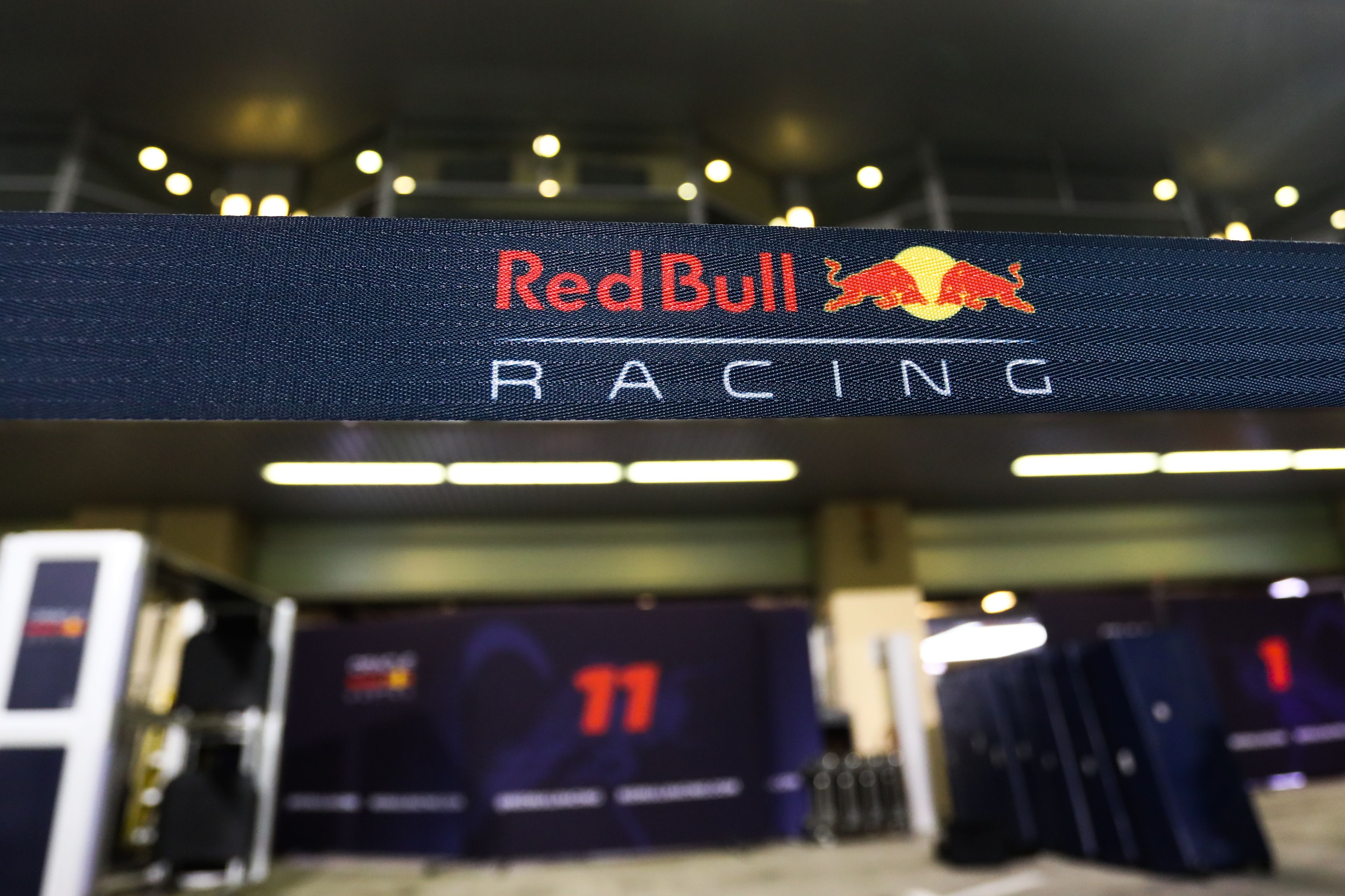 F1-hírek: a Red Bull is bemutatta 2024-es versenyautóját – képekkel