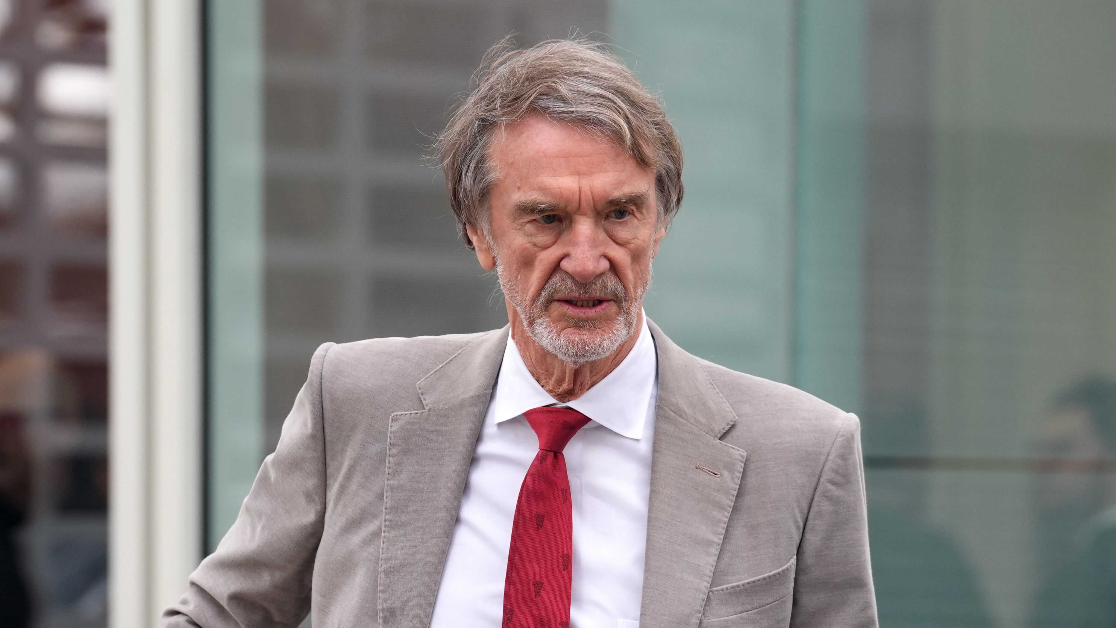 Sir Jim Ratcliffe rövid ideig bírja a kritikát