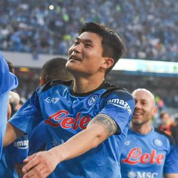 A Napolitól igazol védőt a Manchester United – sajtóhír