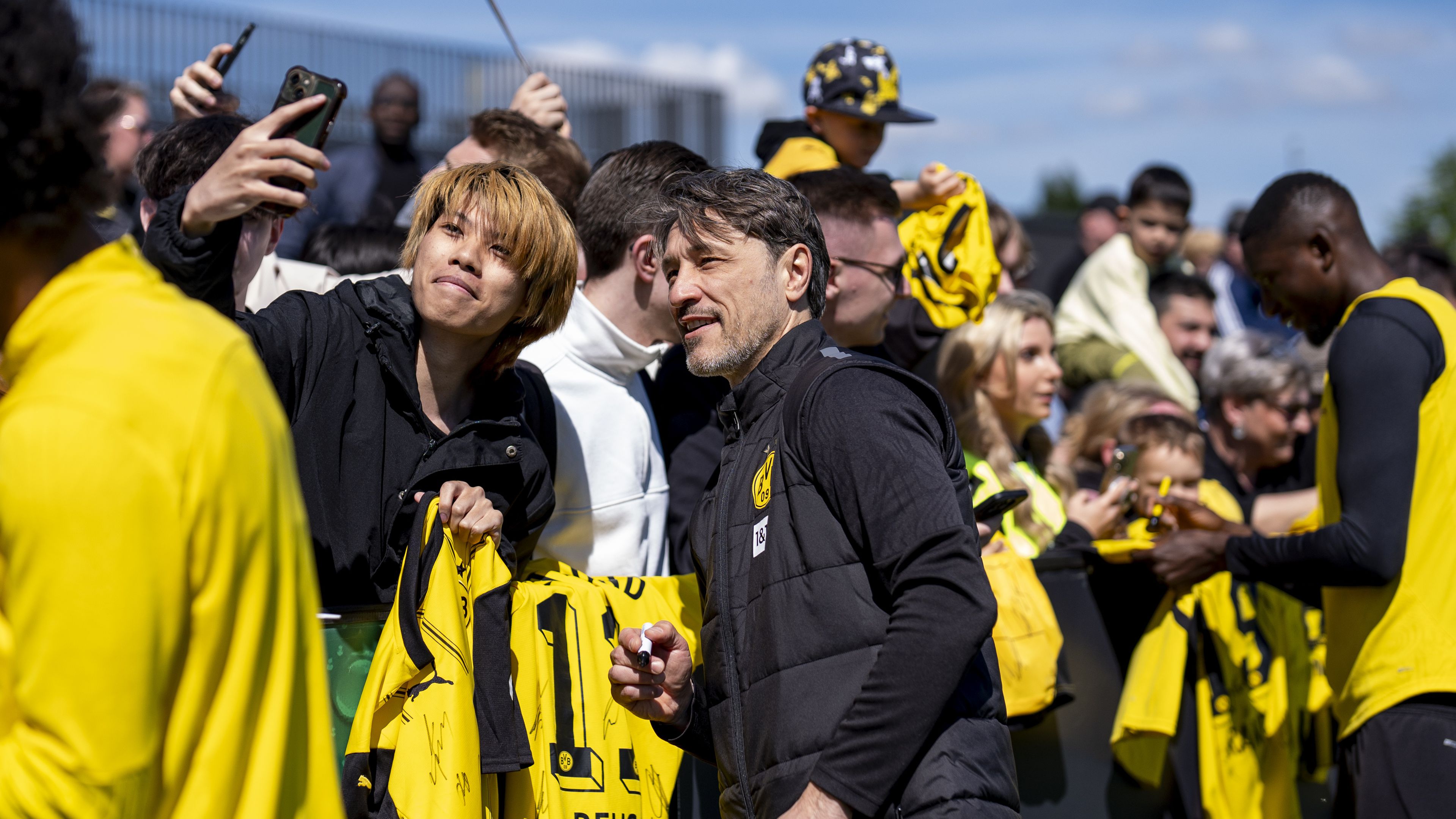 A Dortmund trénere a sorsdöntő bajnoki előtt: Nem változtatunk, két góllal kell nyernünk