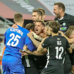 Böde Dániel: Egyszerűen fogalmazva, berúgunk