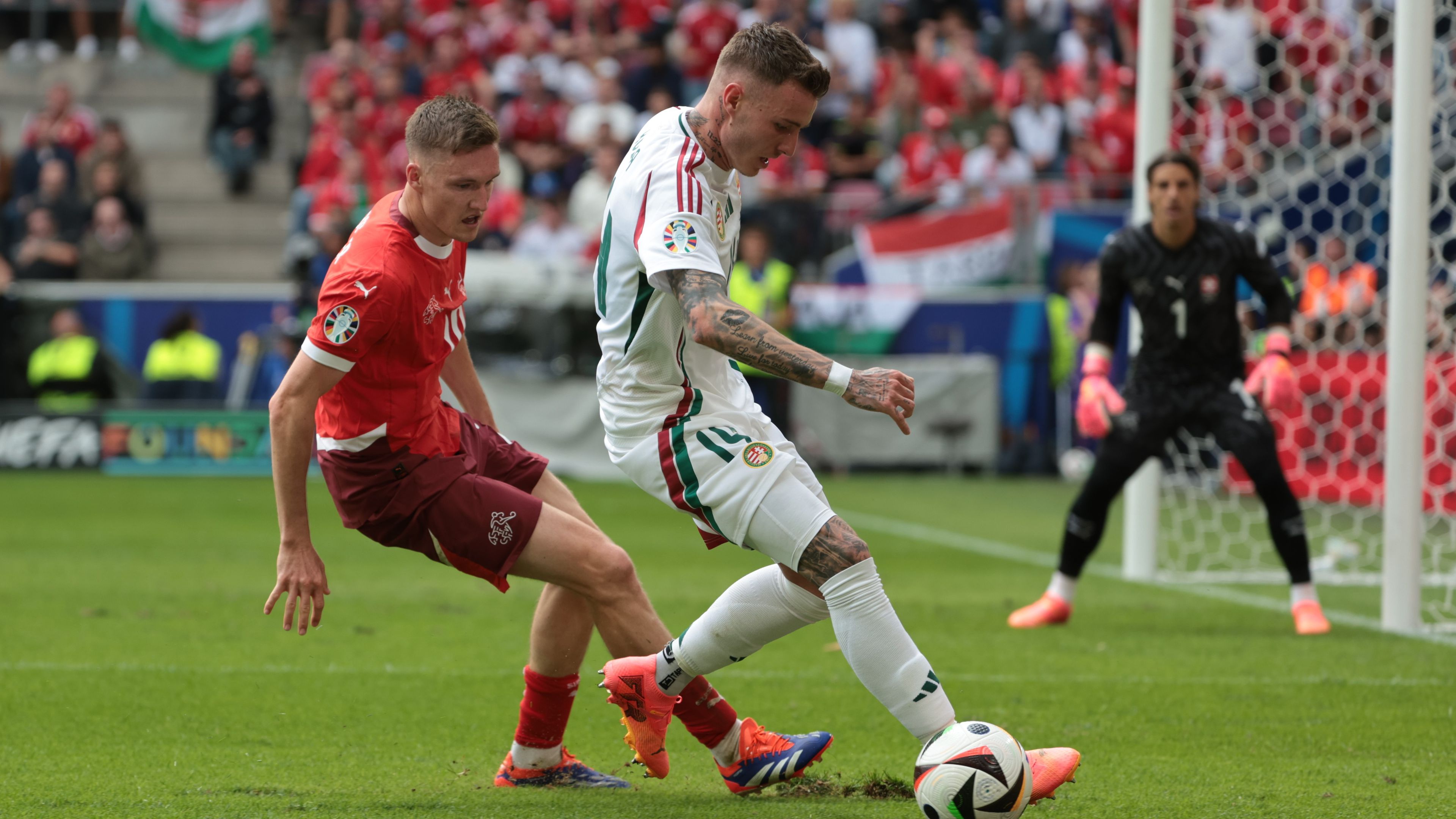 Bolla Bendegúz pályára lépése után feljavult a magyar válogatott, ám a pontszerzés nem jött össze Svájc ellen Fotó: Czerkl Gábor