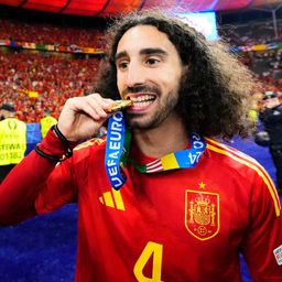 Cucurella odaszúrt Gary Neville-nek: Köszönjük a szurkolásod