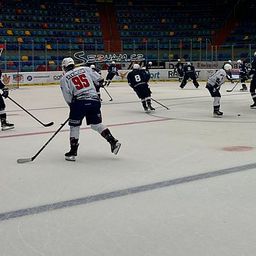 Hári 2029-ig marad, szépen fogynak a bérletek Fehérváron