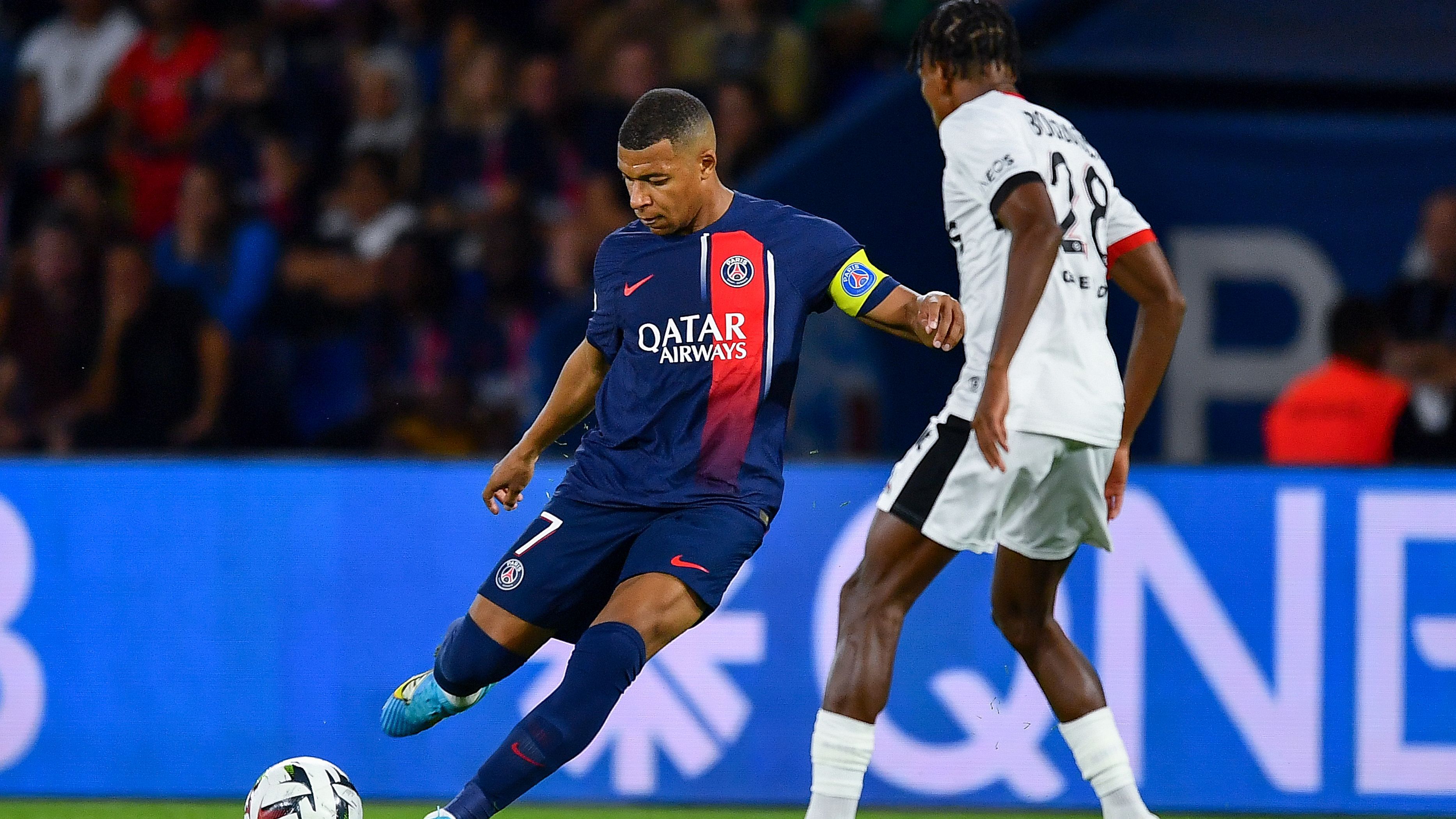 Hiába az Mbappé-dupla, a Nice elvette a PSG veretlenségét – videóval