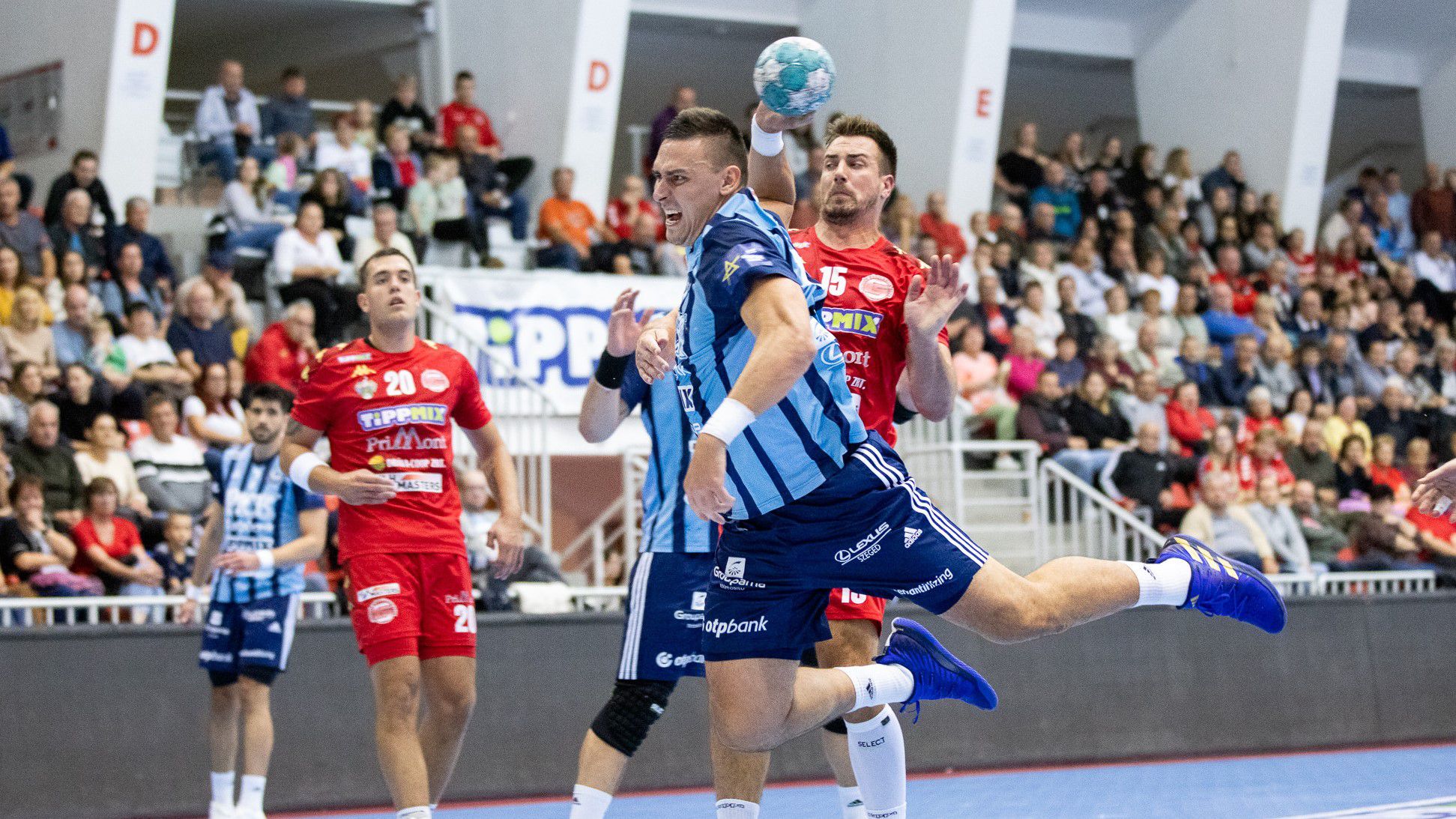 Bodó Richárd szűk tíz perc alatt két gólt dobott, a Szeged magabiztosan nyert (Fotó: pickhandball.hu)