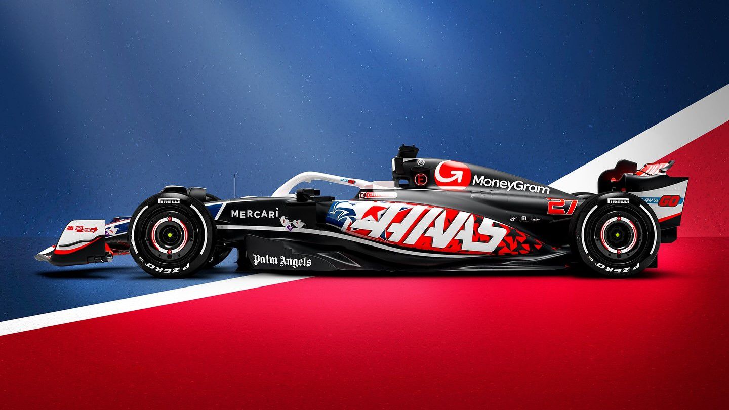 Hazai köntösben a Haas (Kép: MoneyGram Haas F1 Team)