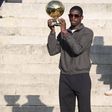 Ousmane Dembélé magasabb fizetést szeretne az aranylabda-győzelme miatt