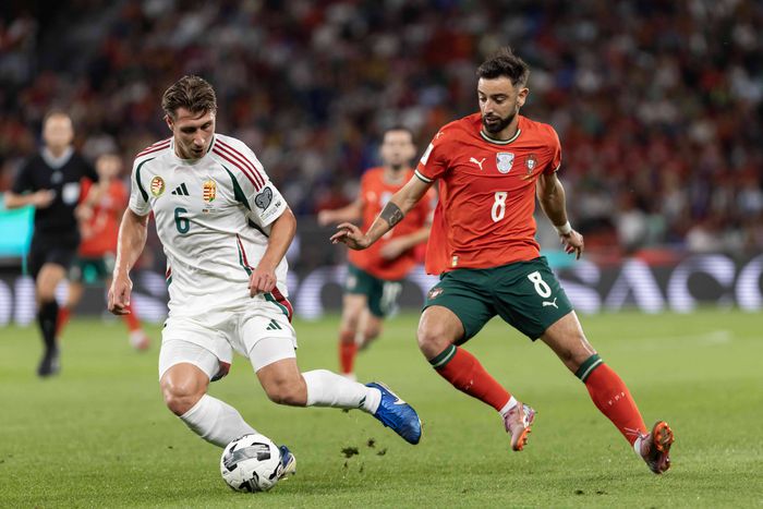 Bruno Fernandes a 34. percben kapott sárga lapot