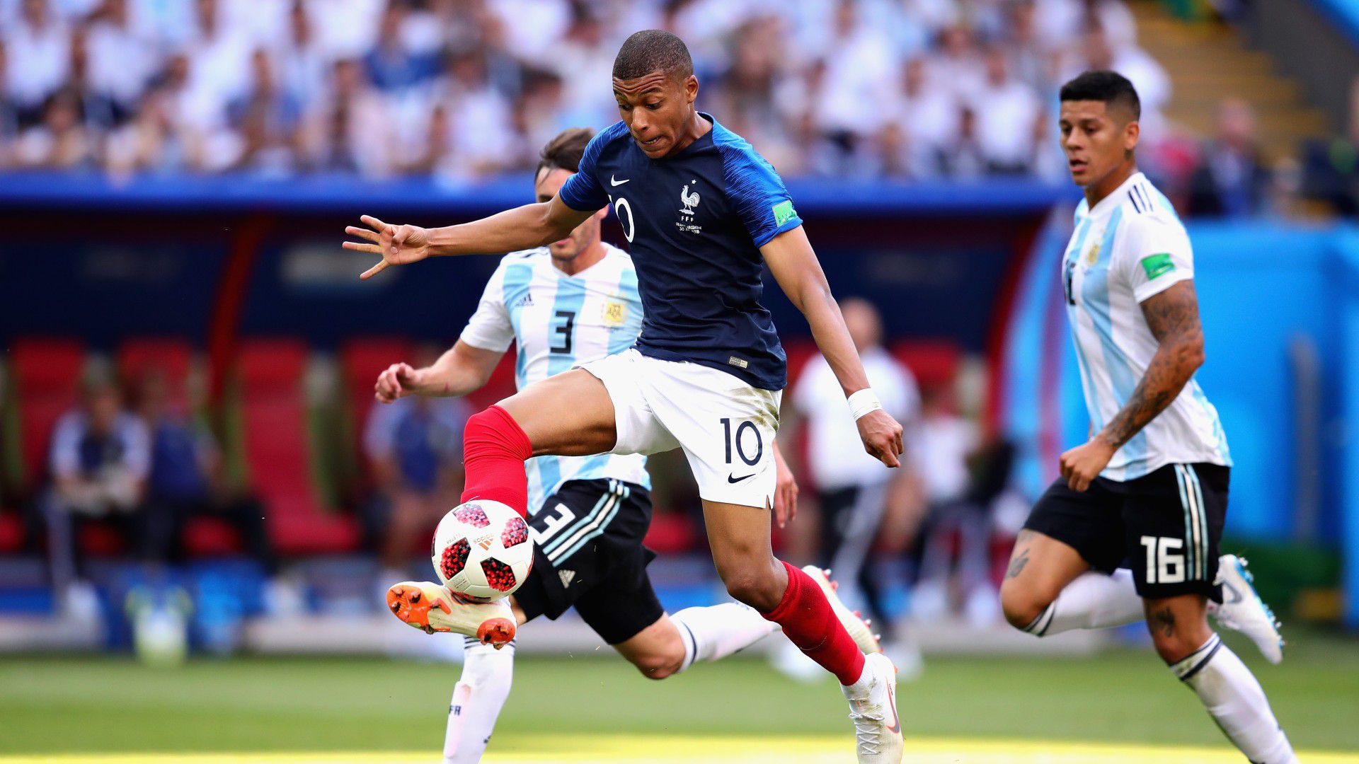 VIDEÓ: Mbappé-dupla, Pavard-bomba – a franciák négy éve legyőzték Argentínát