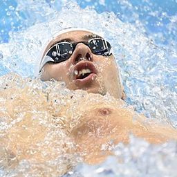 Jászó Ádám olimpiai szintet úszott 100 méter háton