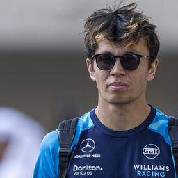 F1-hírek: Albon szerint megérdemelné, hogy dobogókért harcoljon