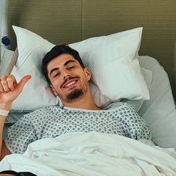 A kórházból üzent az Arsenal Bajnokok Ligája-győztes csatára