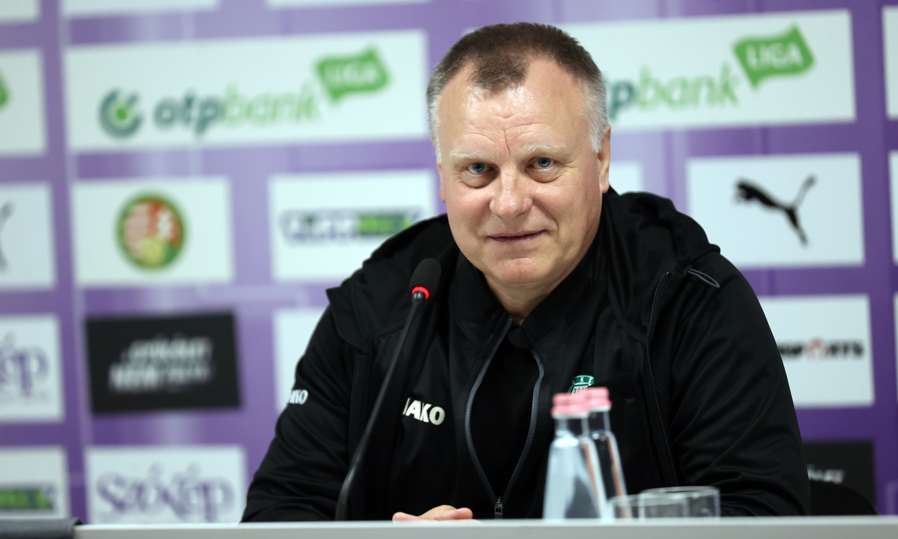 A Paksot irányító Bognár György szerint fordulatos meccset játszottak az Újpest ellen, és a döntetlen talán igazságosabb lett volna. Fotó: Zsolnai Péter