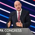 A FIFA az amerikai elnök kegyeit keresi