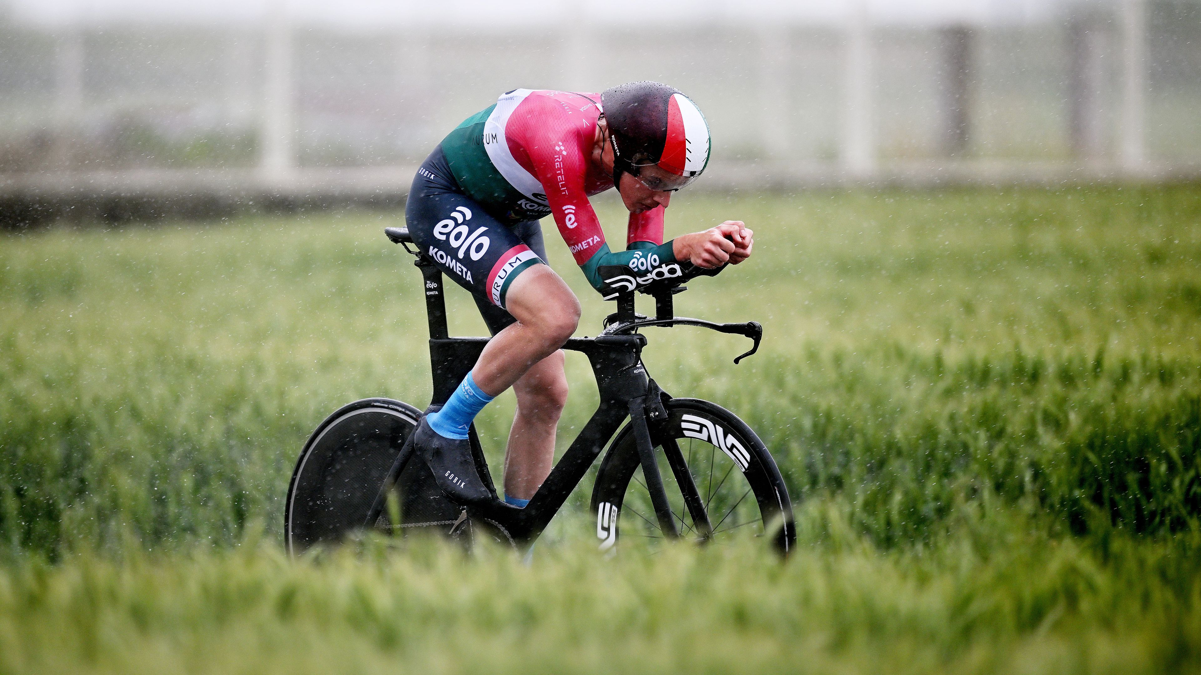 Fetter Erik kénytelen volt feladni a Giro d’Italiát