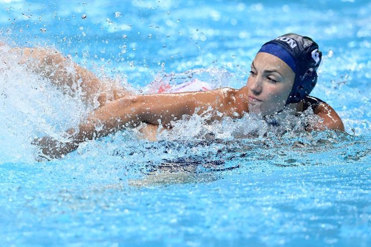 Kiélezett meccs és magyar siker a női vízilabda vb-n