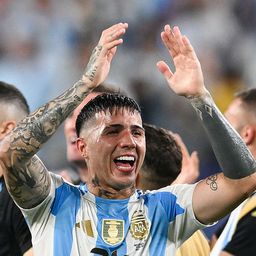 Rasszista rigmusok az argentinok ünneplése során, a franciák felháborodtak és a FIFA-hoz fordulnak