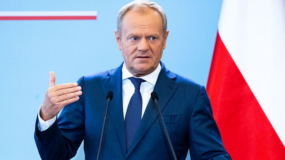 Donald Tusk megvizsgálja a rendezés lehetőségét