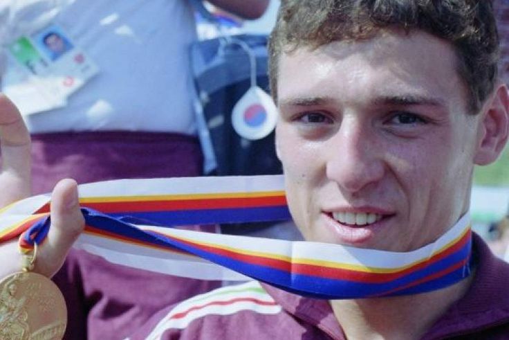 Fellobbant az olimpiai láng Szöulban