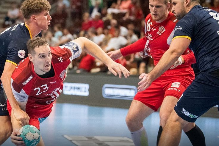 A Veszprém és a Szeged is sima győzelmet aratott