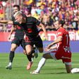 Rossz hírt kaptak a Barcelona-szurkolók, Dani Olmo megsérült