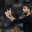 Cesc Fabregas szerint jó úton haladnak