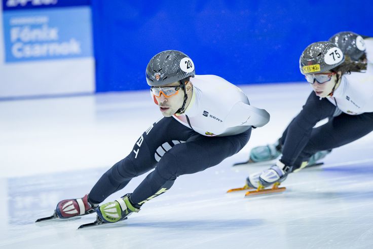 Visszavonult az olimpiai bajnok magyar sportoló; Ádám Martin betalált, és bajnok lett – délelőtti hírösszefoglaló
