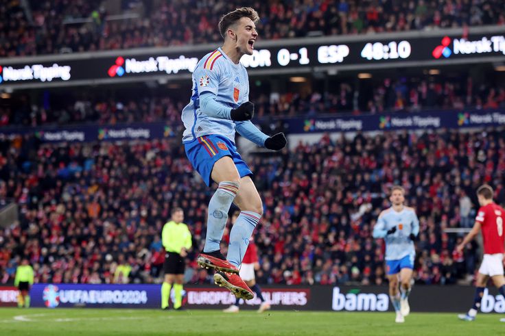 A spanyolok és a törökök is kijutottak; a Fradi edzője a magyar-szerbről beszélt – reggeli hírösszefoglaló