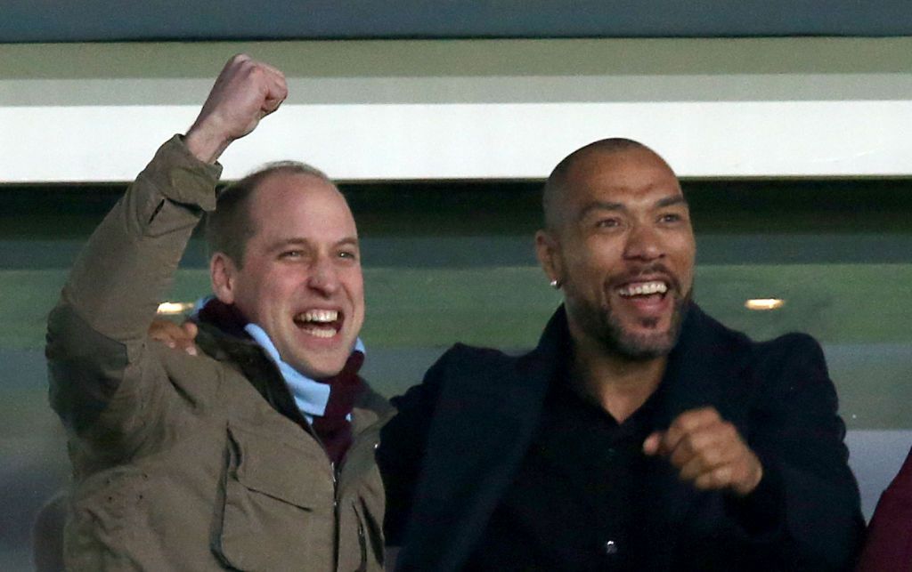 Vilmos herceg és John Carew (jobbra) az Aston Villa egyik bajnokiján (Fotó: Getty Images)