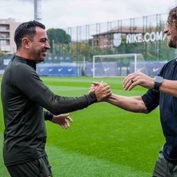 Különleges vendég tűnt fel a Barca edzésén, amelyen magyar játékos is részt vett  – videóval