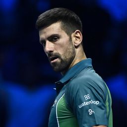 Djokovics győzött, de korántsem biztos a továbbjutása a tenisz vb-n – videóval