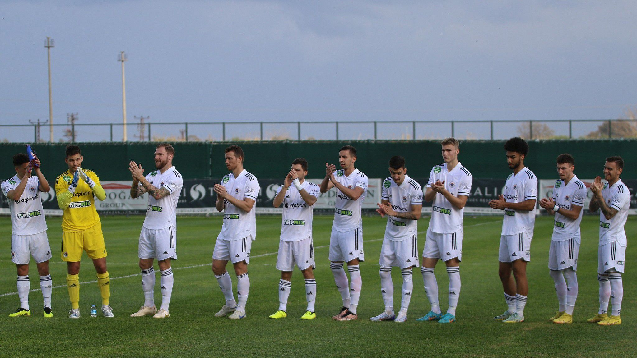 Az Austria Wien ellen kikapott a Vasas (Fotó: Facebook/Vasas)